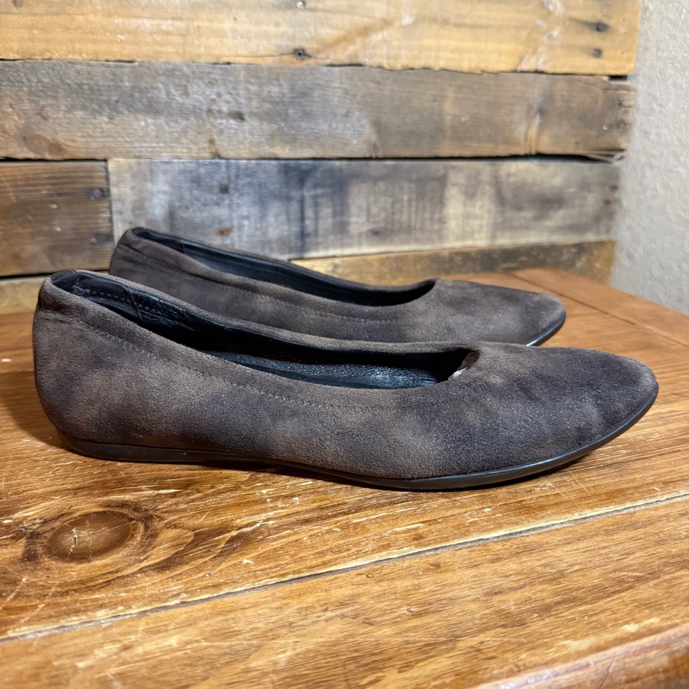 Womens Donald J Pliner‎ Made in Italy Leather Suede Brown Pointed Flat Shoe 10